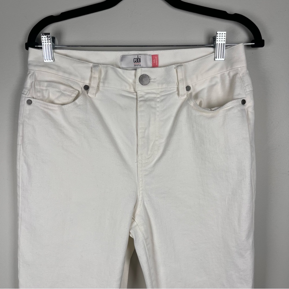 Cabi #6285 5th Avenue Stretch Flare Leg Jean Denim White Size 4R Minimalist - Picture 5 of 9